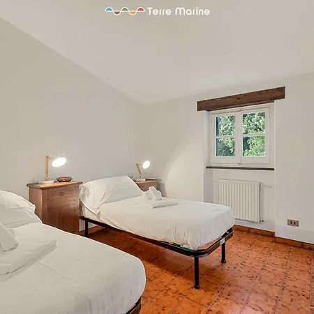 Villa Infinito, Terre Marine