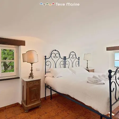 Mesco 360, Terre Marine Villa
