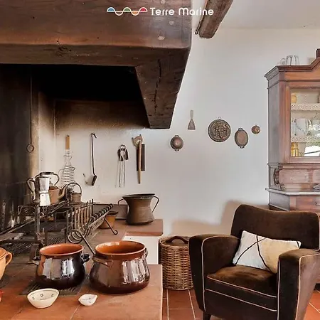 Villa Mesco 360, Terre Marine