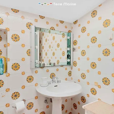 Villa Mesco 360, Terre Marine *
