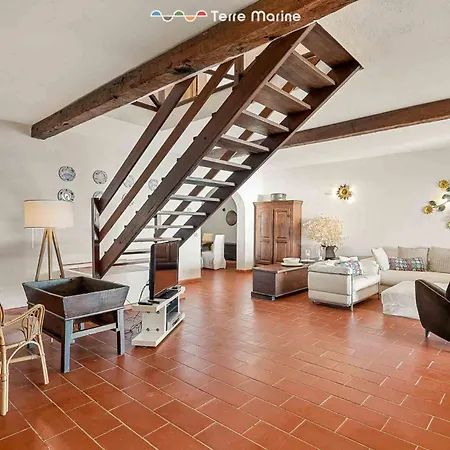 Infinito, Terre Marine Villa