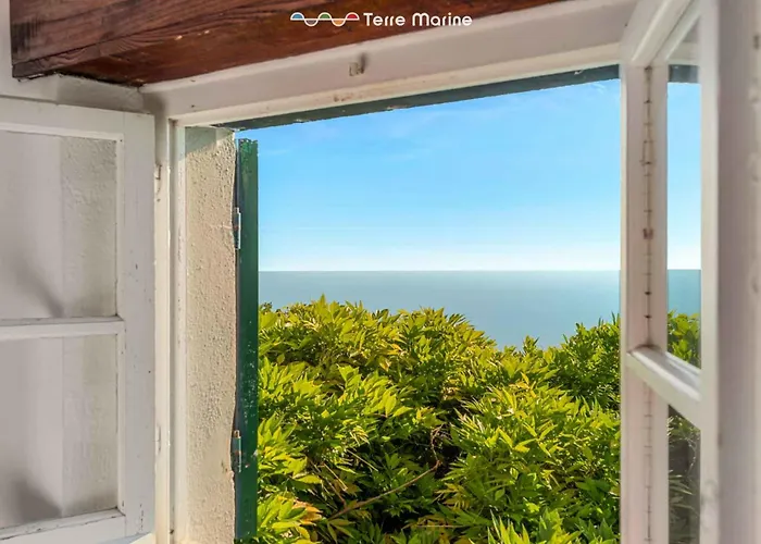 Infinito, Terre Marine Vila